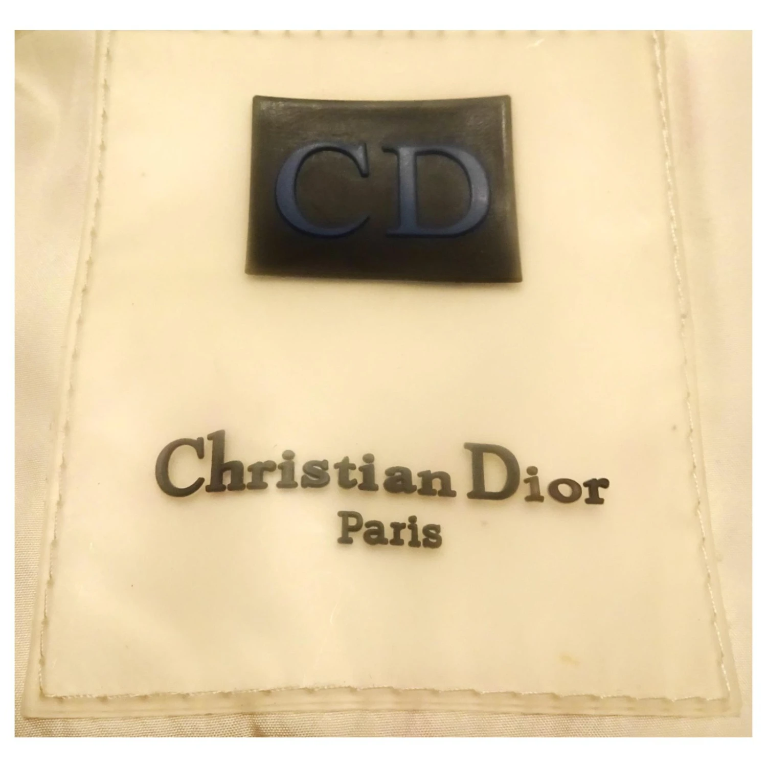 Veste En Fourrure De Lapin Christian Dior Beige 4 Veste En Fourrure De Lapin Christian Dior Beige – Image 4