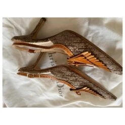 Christian Dior Escarpins Dior Caramel 18 Christian Dior Escarpins Dior Caramel -Outlet Élégance DIOR 198832 9