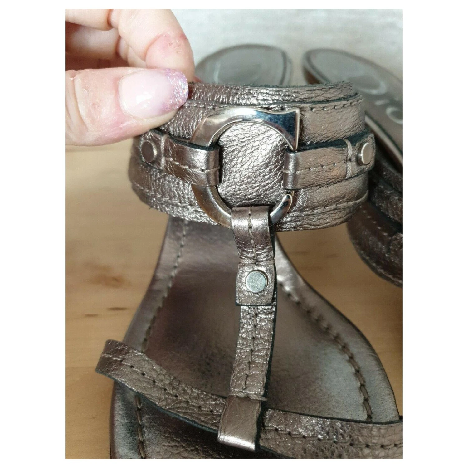 Mules Christian Dior En Bronze Métallisé 6 Mules Christian Dior En Bronze Métallisé – Image 6