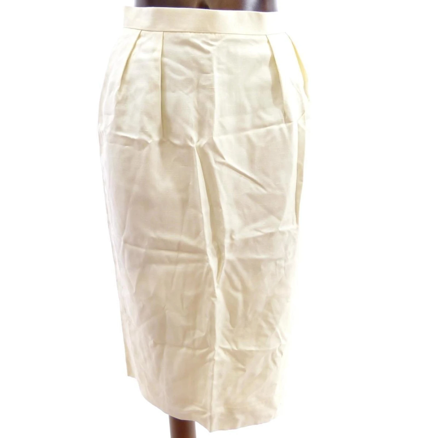 Christian Dior Tailleur / Suit Blanc Cassé 5 Christian Dior Tailleur / Suit Blanc Cassé – Image 5