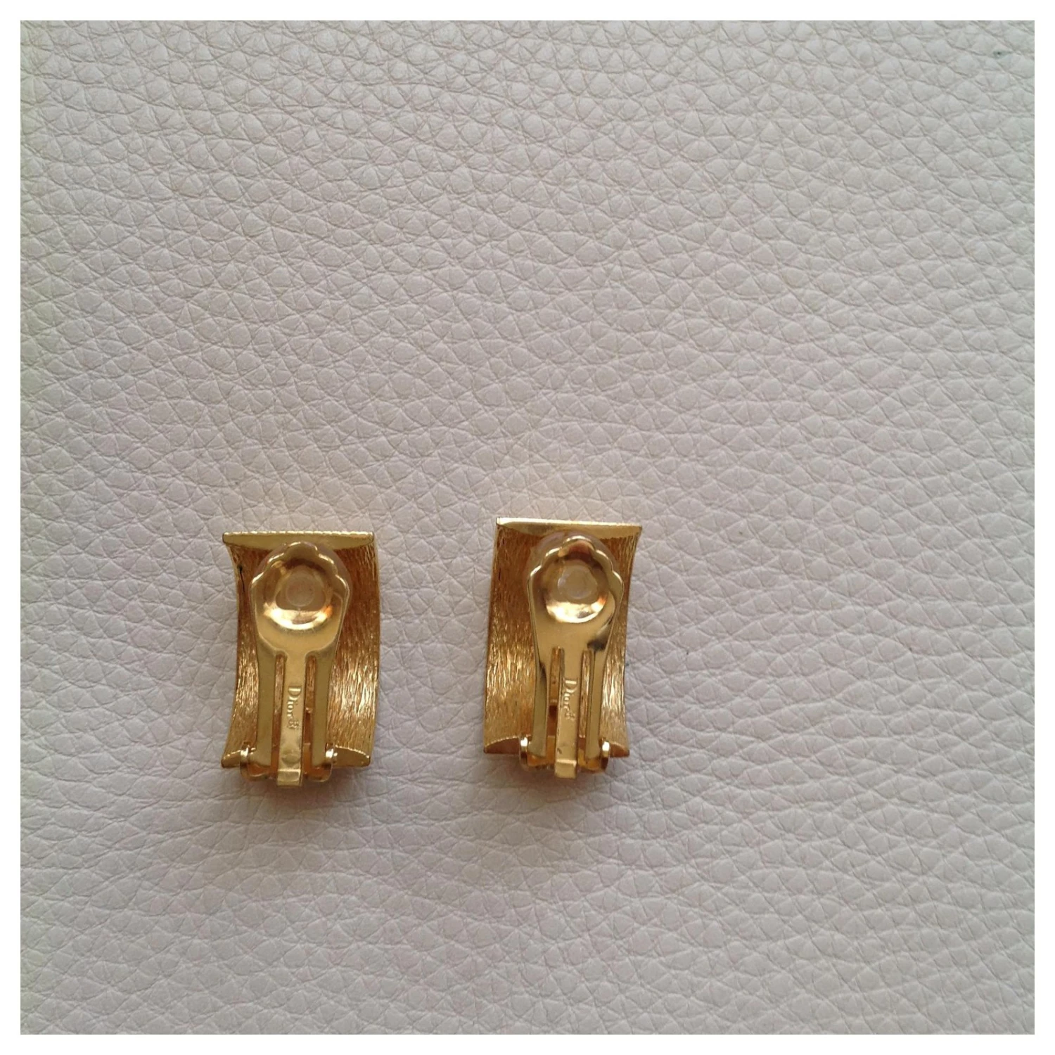 Christian Dior Vintage Doré 3 Christian Dior Vintage Doré – Image 3