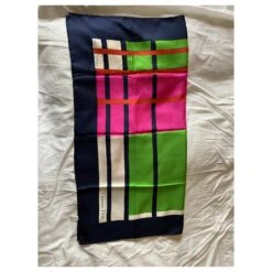 Christian Dior - Magnifique Carré De Soie Multicolore -Outlet Élégance DIOR 246482 4