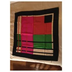 Christian Dior - Magnifique Carré De Soie Multicolore -Outlet Élégance DIOR 246482 5