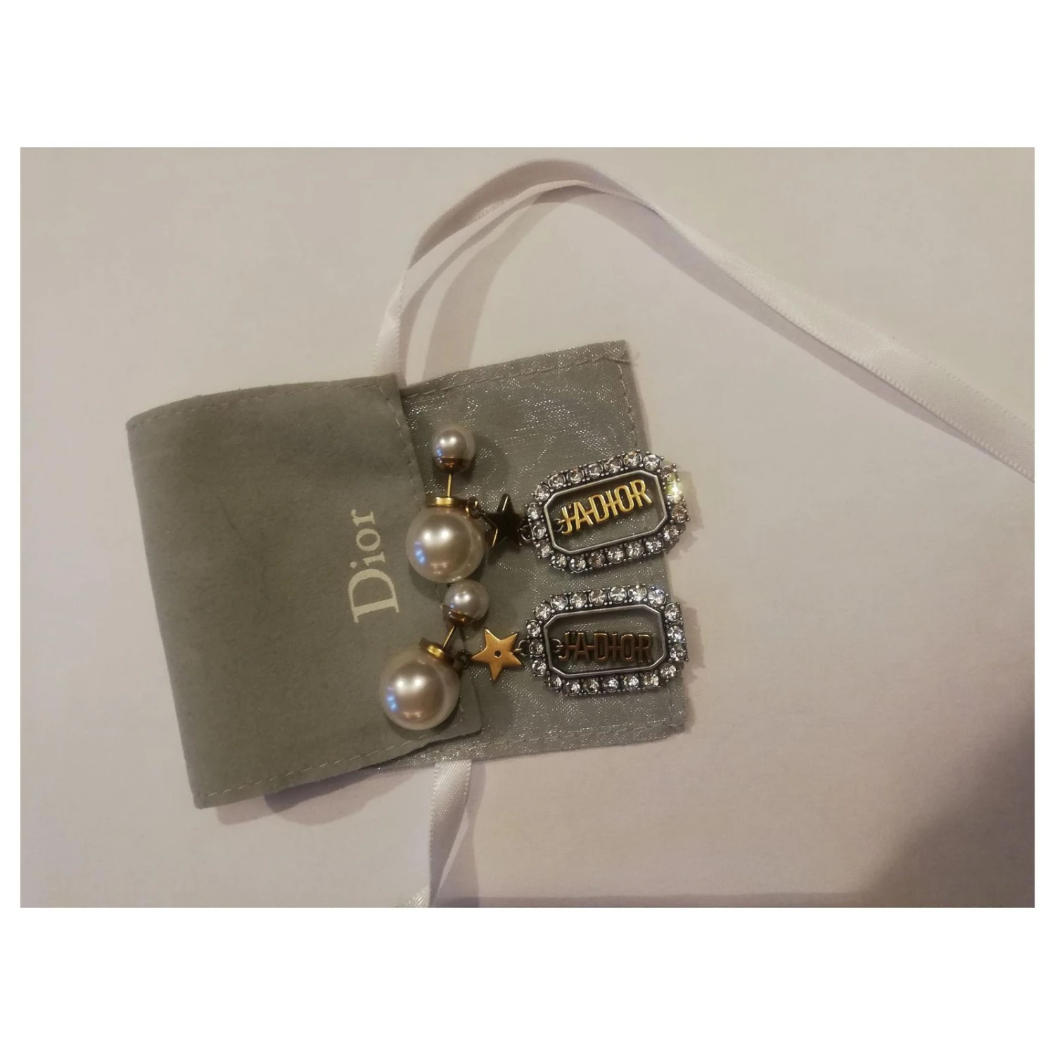 Christian Dior Tribal Bijouterie Dorée 3 Christian Dior Tribal Bijouterie Dorée – Image 3