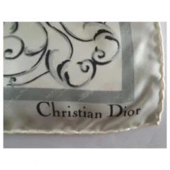 Christian Dior Foulards De Soie Bleu Clair -Outlet Élégance DIOR 280968 3