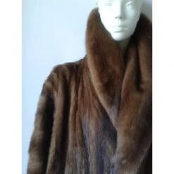 Christian Dior Long Manteau En Vison Sauvage 16 Christian Dior Long Manteau En Vison Sauvage -Outlet Élégance DIOR 31989 7