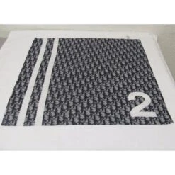 Dior Carré 8 Dior Carré -Outlet Élégance DIOR 35526 3