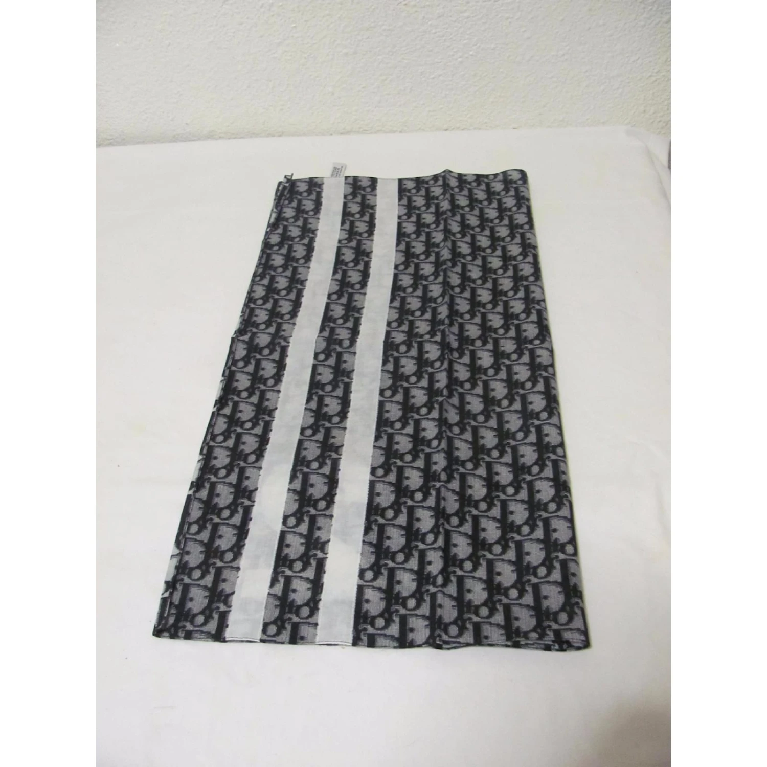 Dior Carré 4 Dior Carré – Image 4