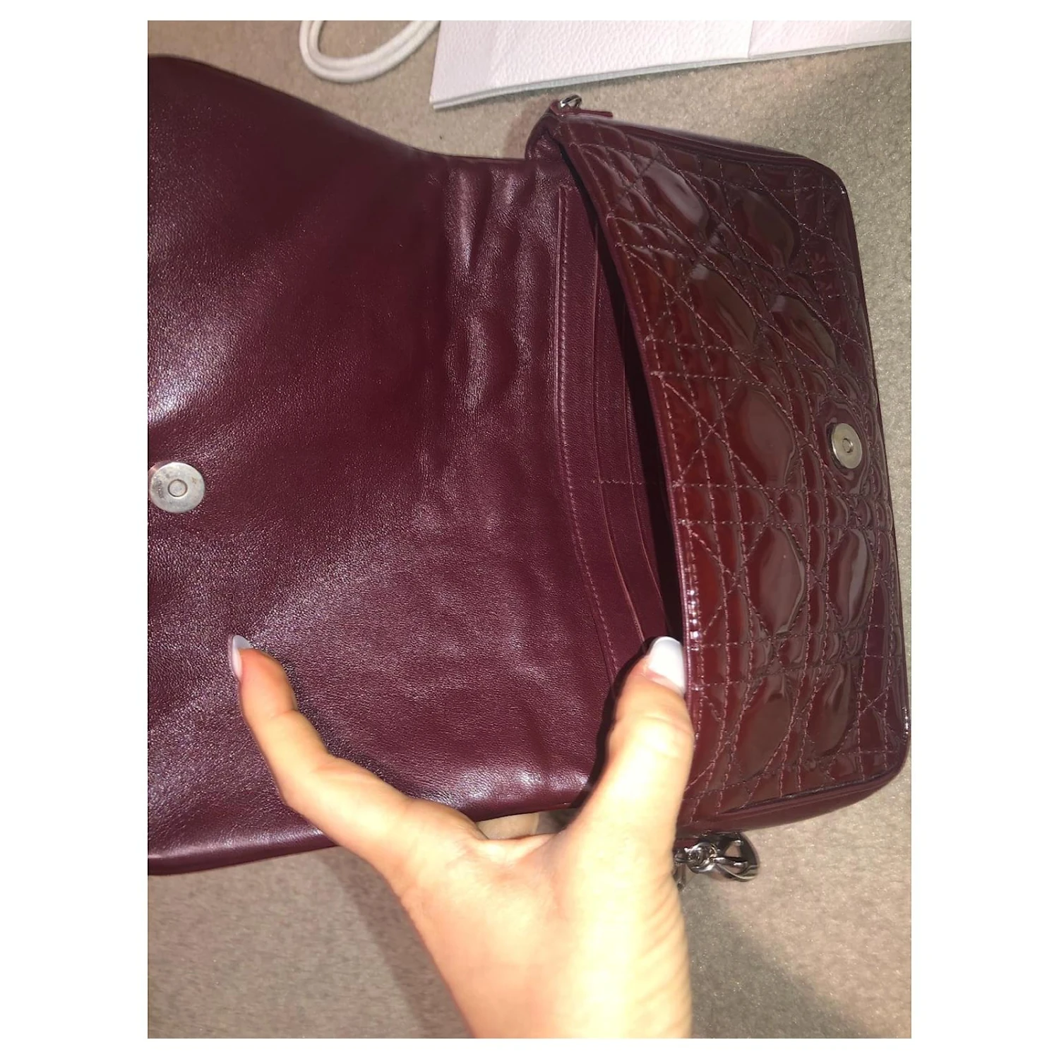 Christian Dior Pochette Lady Dior Bordeaux 4 Christian Dior Pochette Lady Dior Bordeaux – Image 4