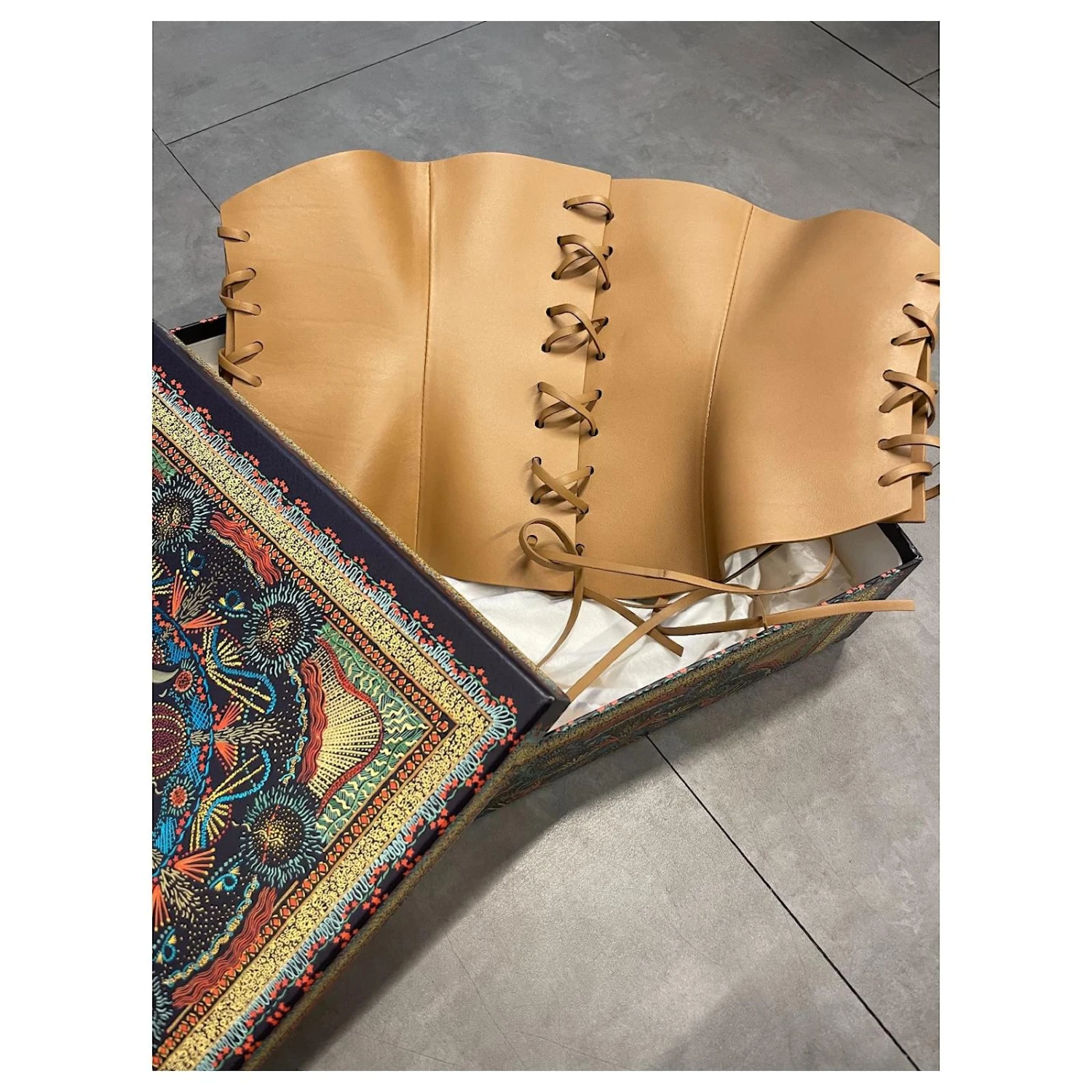 Ceinture Corset Christian Dior D-Lace 2021 Croisière Beige 2 Ceinture Corset Christian Dior D-Lace 2021 Croisière Beige – Image 2