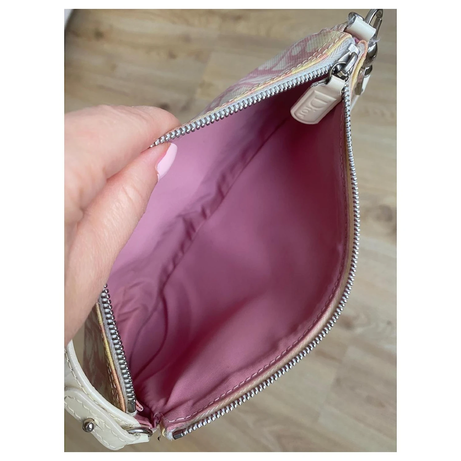 Christian Dior Sac Dior Mini Trotter Saddle Rose 9 Christian Dior Sac Dior Mini Trotter Saddle Rose – Image 9