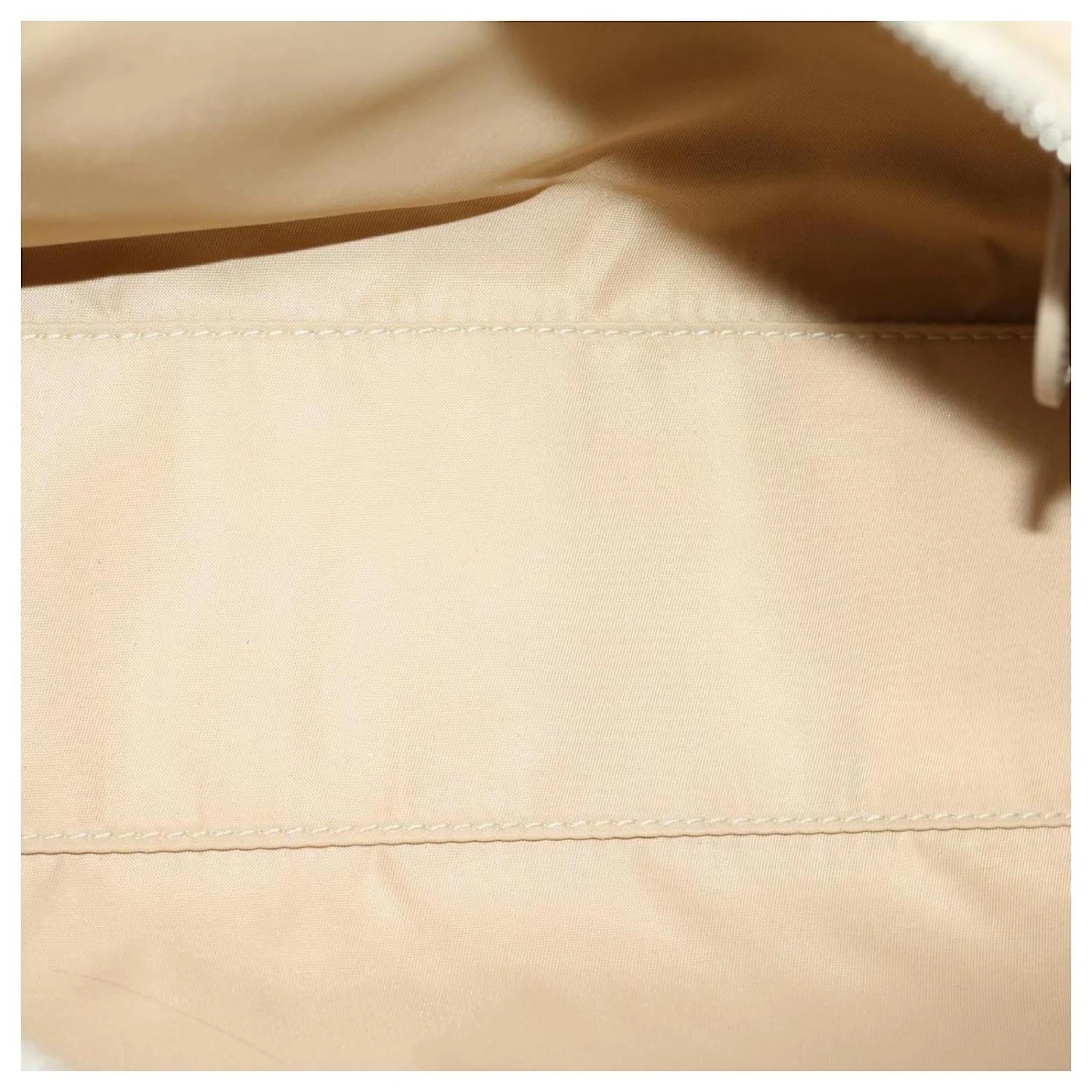 Christian Dior Trotteur Romantique Sac à Bandoulière En Cuir PVC Beige Auth 30888 9 Christian Dior Trotteur Romantique Sac à Bandoulière En Cuir PVC Beige Auth 30888 – Image 9