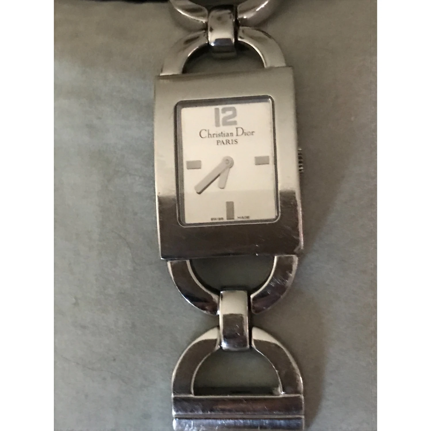 Dior Montre Argenté 3 Dior Montre Argenté – Image 3