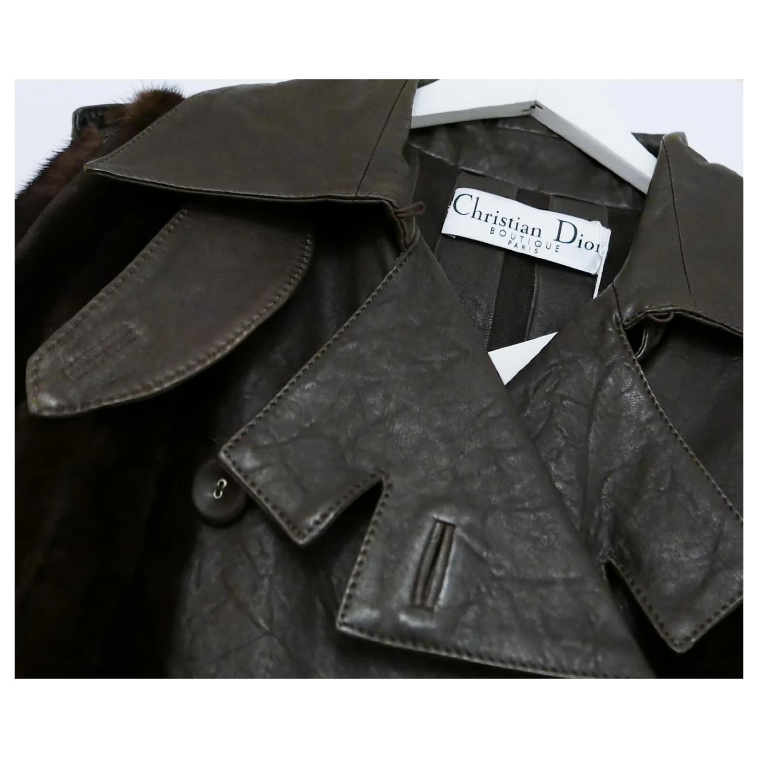 L'automne De Christian Dior X John Galliano 2006 Vison, Perfecto En Cuir Et Tulle Marron 9 L'automne De Christian Dior X John Galliano 2006 Vison, Perfecto En Cuir Et Tulle Marron – Image 9