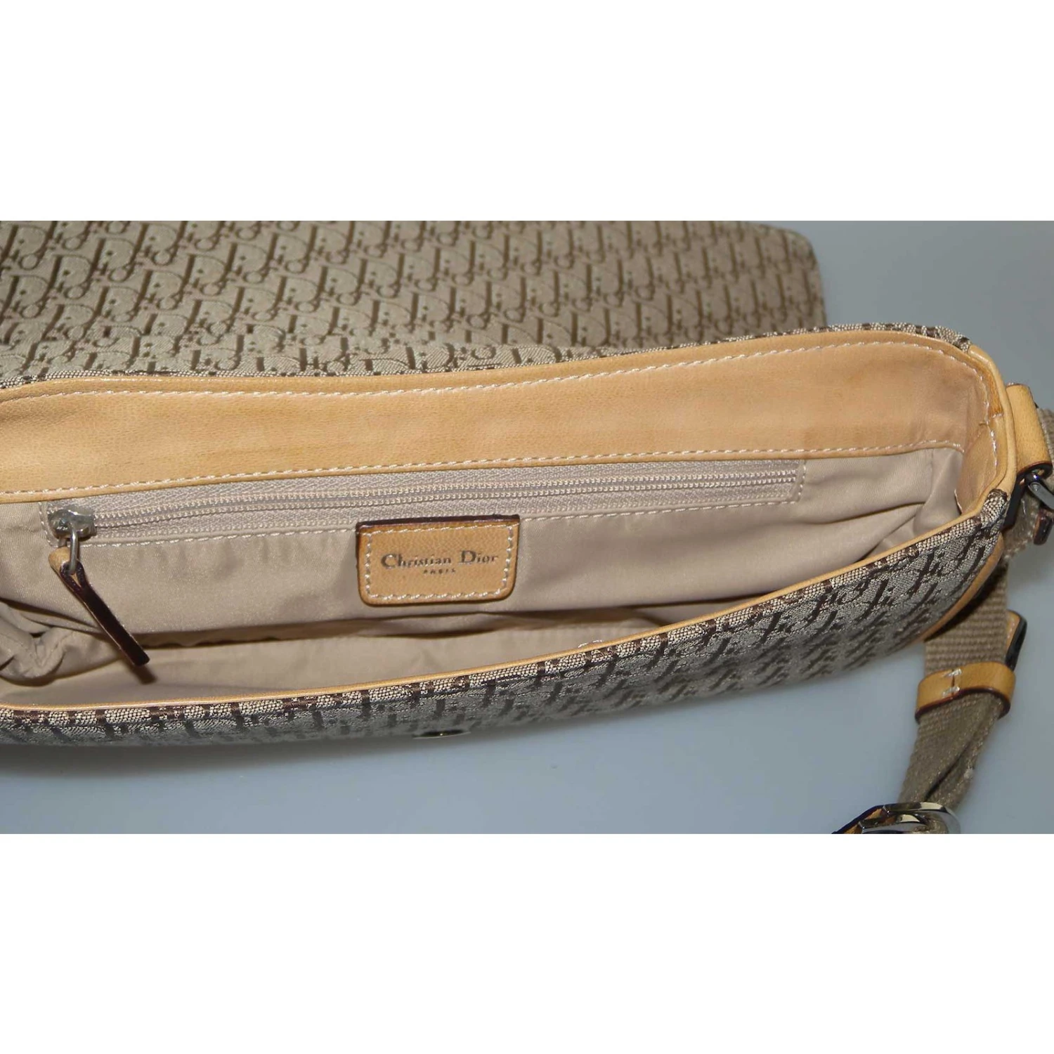 Dior Sac Marron Taupe 6 Dior Sac Marron Taupe – Image 6