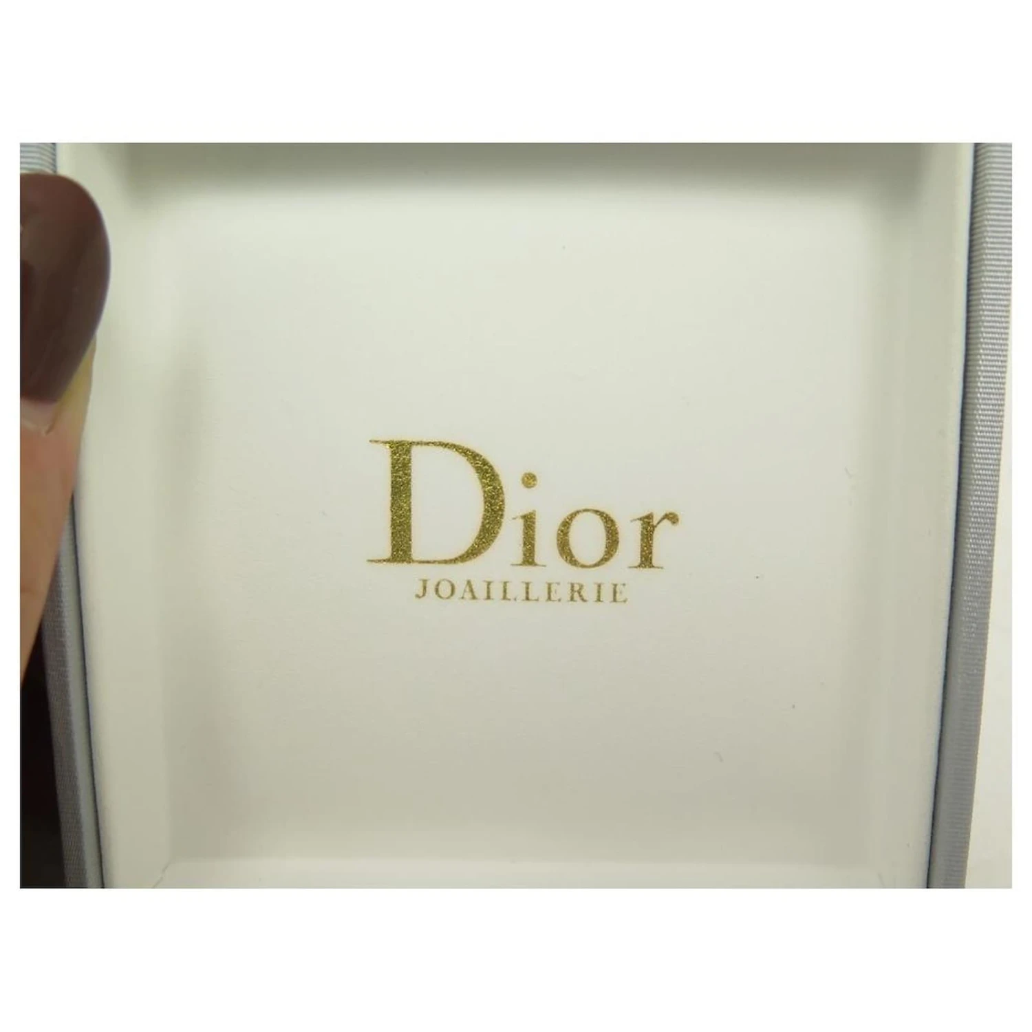 Christian Dior NEUF COLLIER DIOR SAUTOIR MIMIOUI 110CM OR JAUNE PIERRES RUBIS DIAMANTS NECKLACE Doré 4 Christian Dior NEUF COLLIER DIOR SAUTOIR MIMIOUI 110CM OR JAUNE PIERRES RUBIS DIAMANTS NECKLACE Doré – Image 4