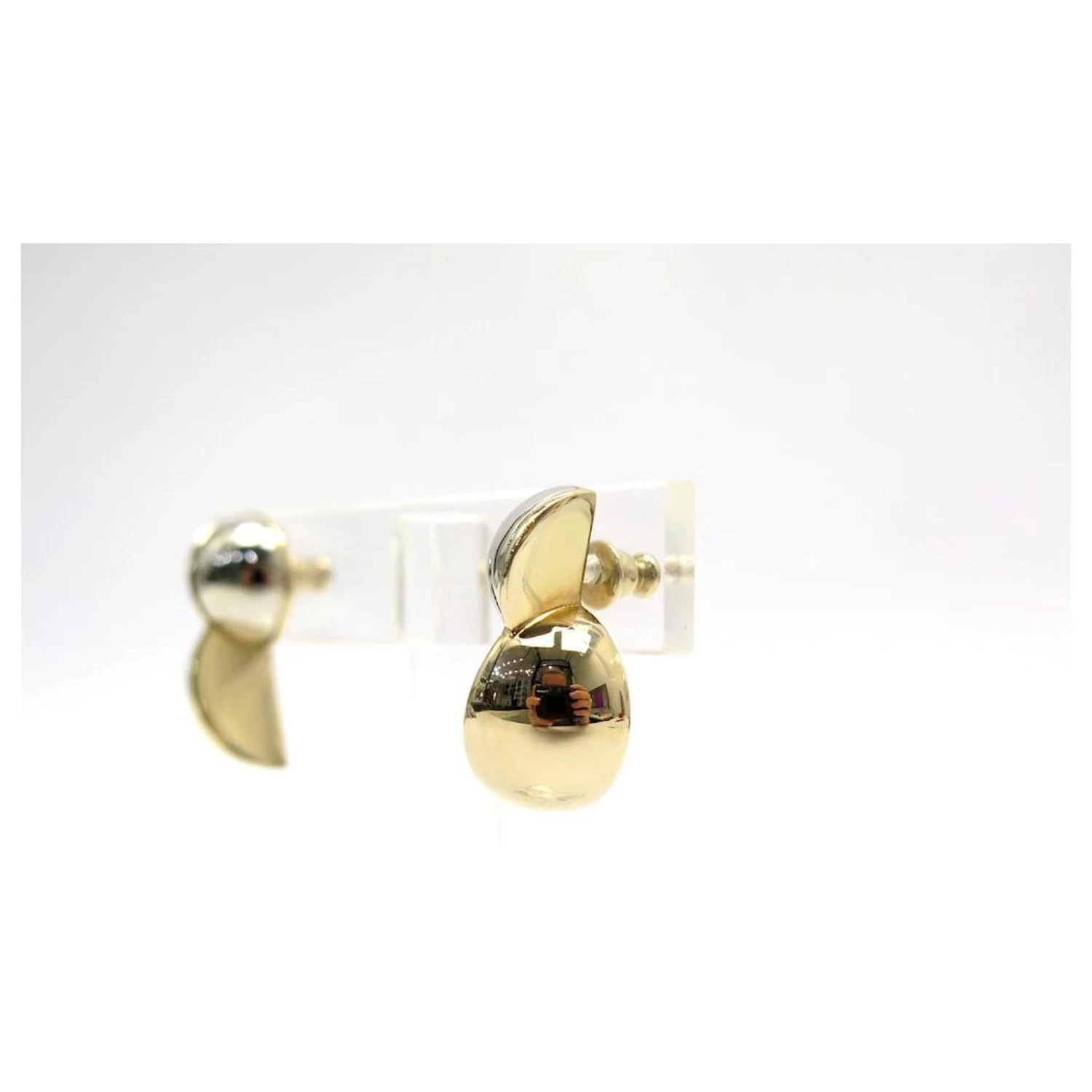 Christian Dior NEUF BOUCLE D OREILLES CHIRSITAN DIOR E0592DIFMT COULEUR OR ROSE EARRINGS Doré 2 Christian Dior NEUF BOUCLE D OREILLES CHIRSITAN DIOR E0592DIFMT COULEUR OR ROSE EARRINGS Doré – Image 2