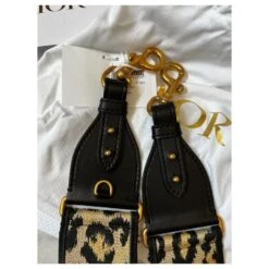 BANDOULIERE LARGE DIOR MIZZA LEOPARD SADDLE BRODEE A LA MAIN Comme Neuve Imprimé Léopard -Outlet Élégance DIOR 712977 7