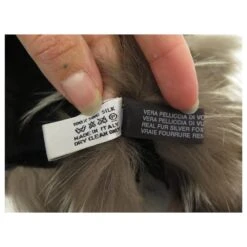 NEUF FOULARD CHRISTIAN DIOR ETOLE EN FOURRURE DE RENARD ARGENTE FOX FUR SCARF Marron 7 NEUF FOULARD CHRISTIAN DIOR ETOLE EN FOURRURE DE RENARD ARGENTE FOX FUR SCARF Marron -Outlet Élégance DIOR 721647 3