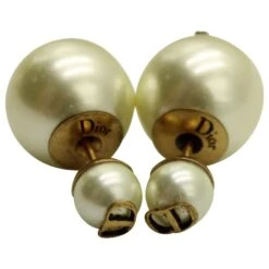 Christian Dior Tribales Clous D'oreilles Abeille Et Étoile En Fausse Perle Blanche Écru -Outlet Élégance DIOR 755809 3
