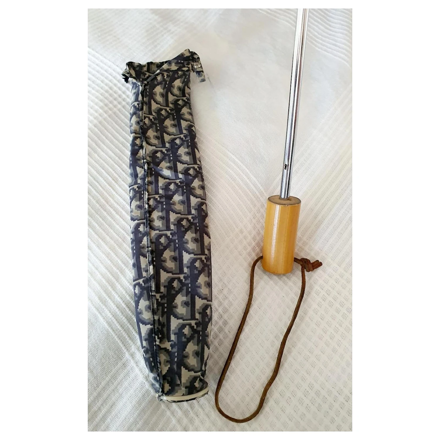 Parapluie Diorissimo Vintage Christian Dior Bleu 6 Parapluie Diorissimo Vintage Christian Dior Bleu – Image 6