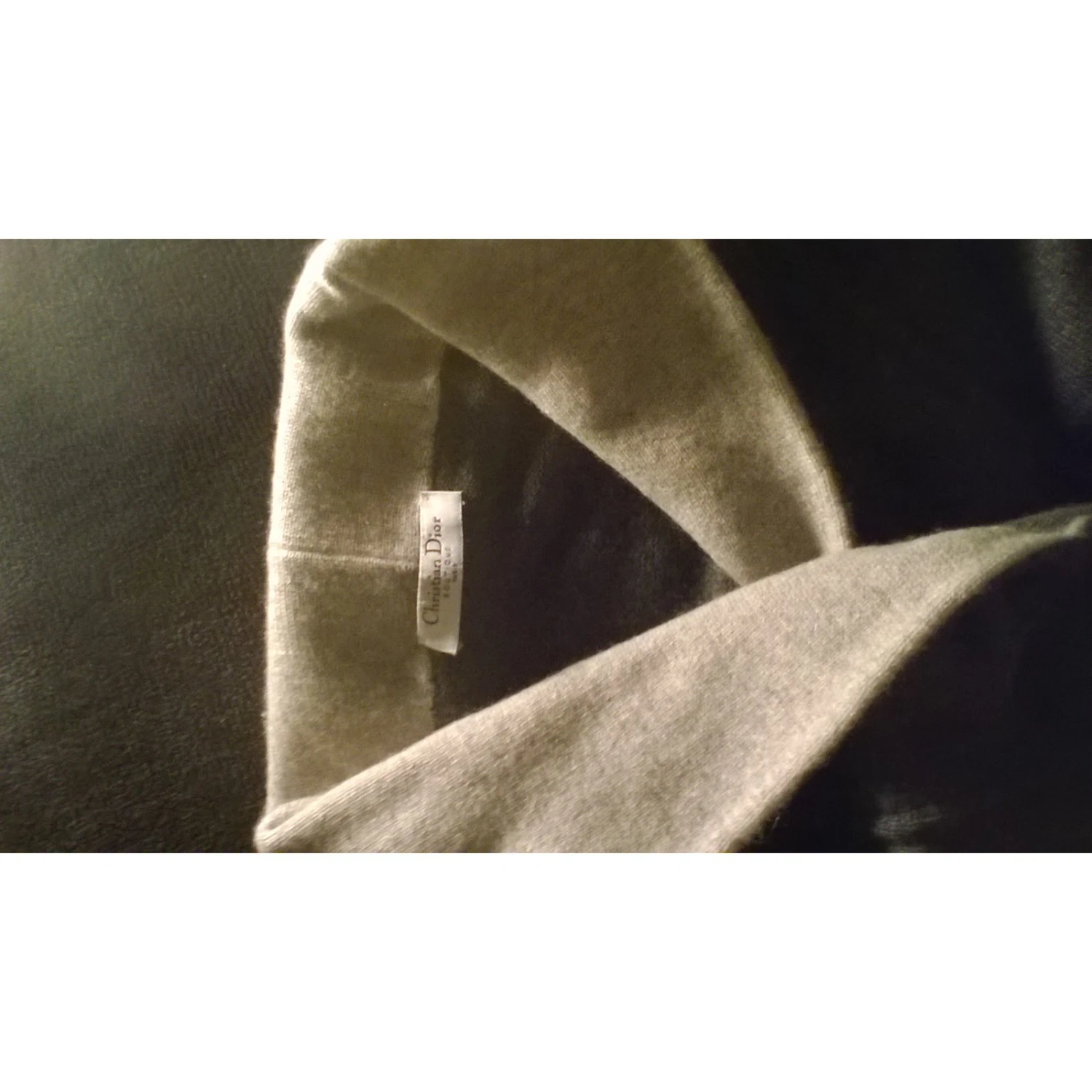 Christian Dior COMFORTE Gris 3 Christian Dior COMFORTE Gris – Image 3