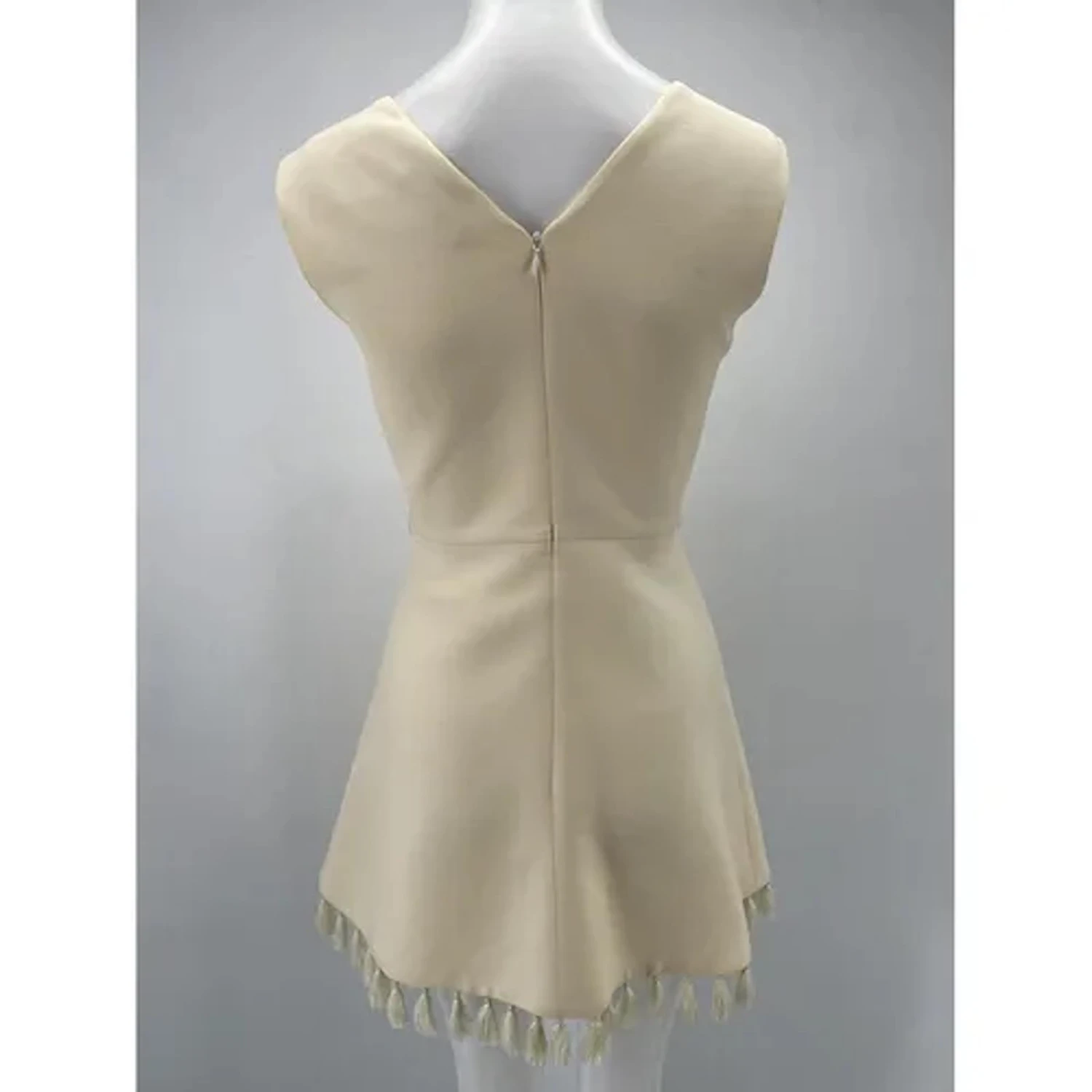 Robes DIOR T.fr 36 Wool Écru 2 Robes DIOR T.fr 36 Wool Écru – Image 2