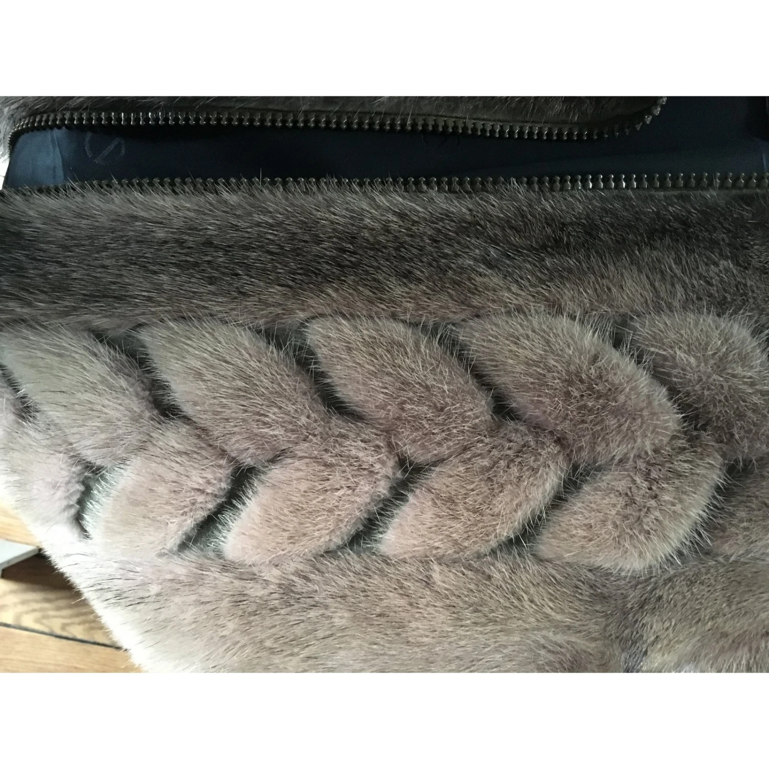 Blouson Fourrure Christian Dior 4 Blouson Fourrure Christian Dior – Image 4