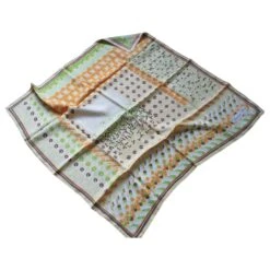 Christian Dior Carré Soie, Pastel. Multicolore