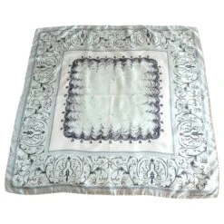 Christian Dior Foulards De Soie Bleu Clair