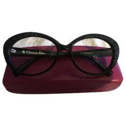 Christian Dior Des Lunettes De Soleil Noir