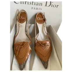 Christian Dior Escarpins Dior Caramel
